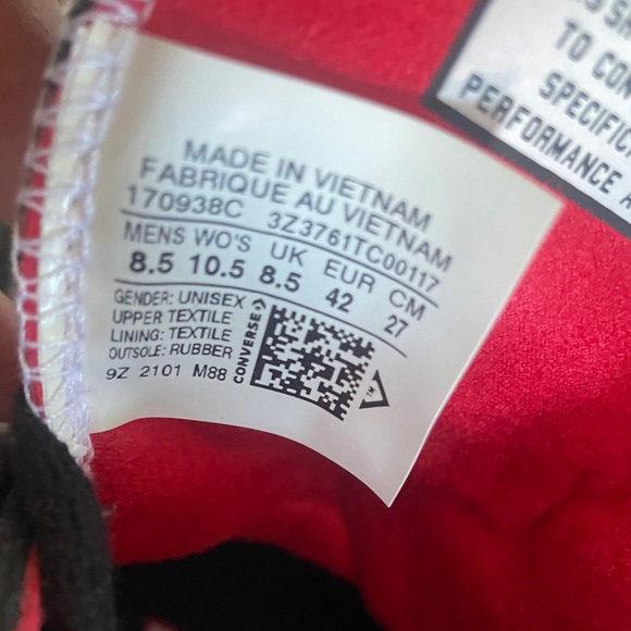 NEW - Mens 8.5 Converse Chuck Taylor Pro High Top Black sneakers - - Picture 4 of 6